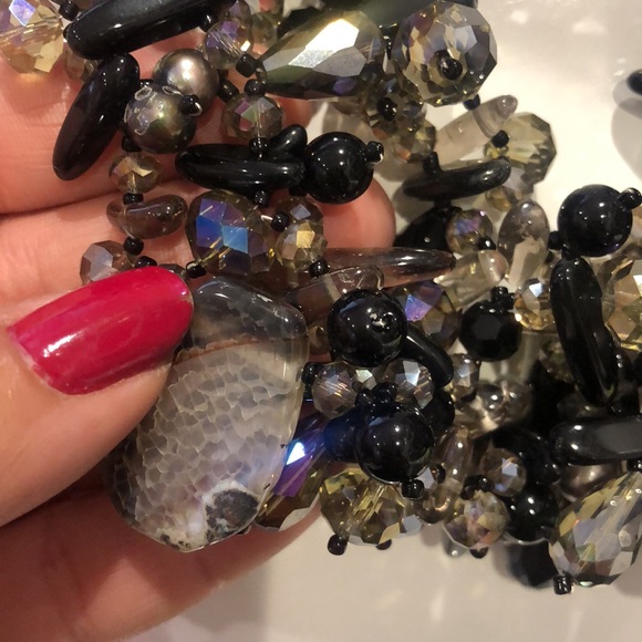 Amazing Jet Black & Gray Stone Crystal Necklace - Picture 5 of 7